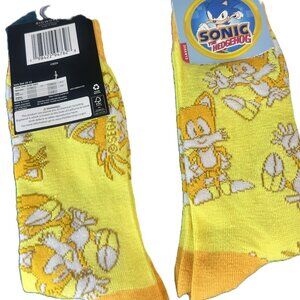 RETRO SONIC THE HEDGEHOG (TAILS) CREW SOCKS, MEN 8-12, WOMEN 5-10